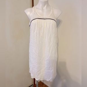 🔹3/$20 SALE Almost Famous Medium white dress with lace NWT